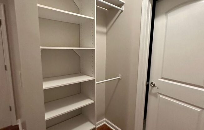 2 beds, 2 baths, 935 sqft, $2,700, Unit 503