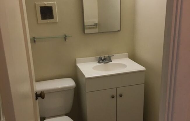 1 bed, 1 bath, 548 sqft, $1,249, Unit 201A