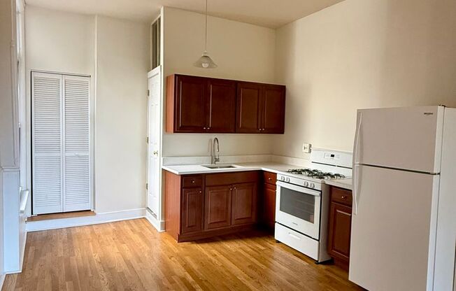 2148 N. Halsted LLC