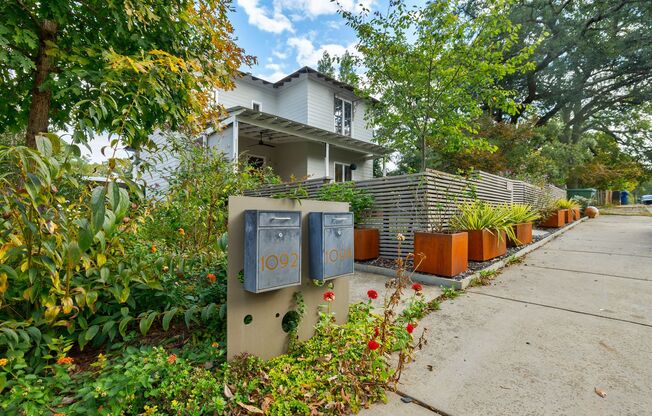 Spacious 4-Bedroom, 3.5-Bathroom Craftsman Home with Modern Upgrades