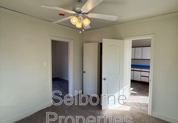 527 CALLAN AVE
