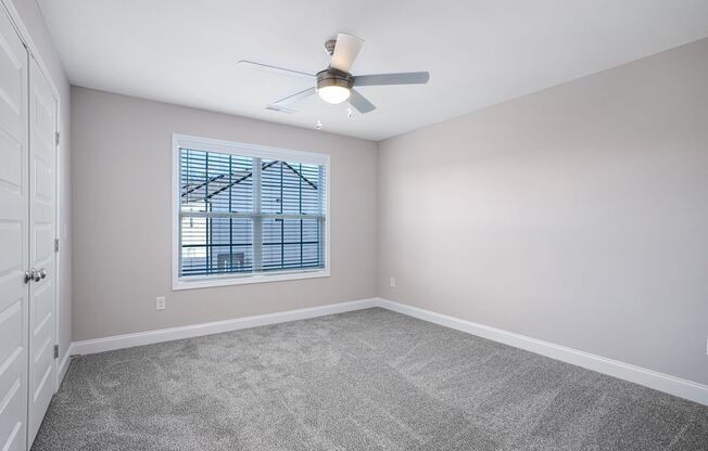 2 beds, 2.5 baths, 1,300 sqft, $1,400, Unit 35