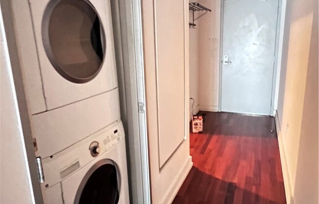 1 bed, 1 bath, 670 sqft, $2,380, Unit 508