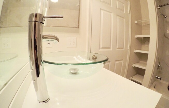 3 beds, 2 baths, 1,600 sqft, $2,575, Unit A-8