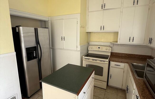 Spacious 7-Bed, 3-Bath Home in Gifford Park – Perfect for Students or Large Families!