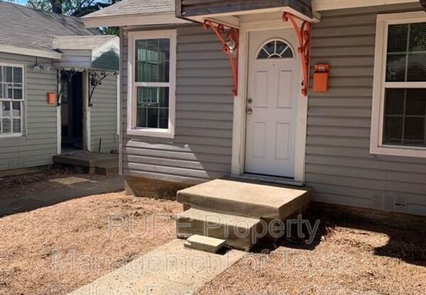 3005 MCLEAN