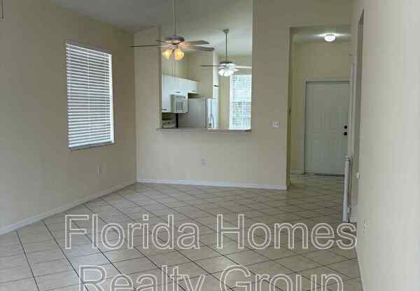 3629 PINE OAK CIR