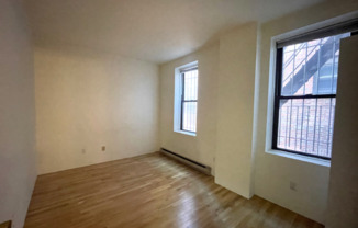 90 Saint Botolph St, Boston MA 5