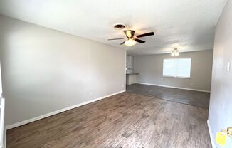 3 beds, 2 baths, $1,400