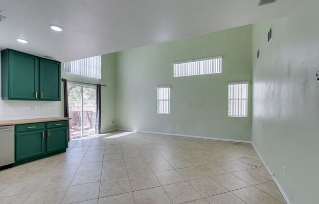 2 beds, 2 baths, $1,699