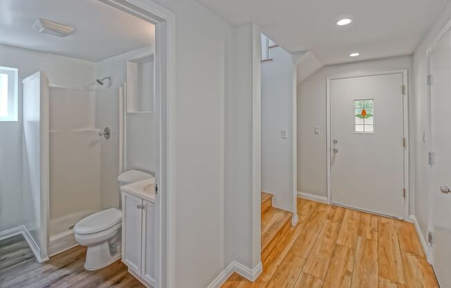 3 beds, 2 baths, $4,000
