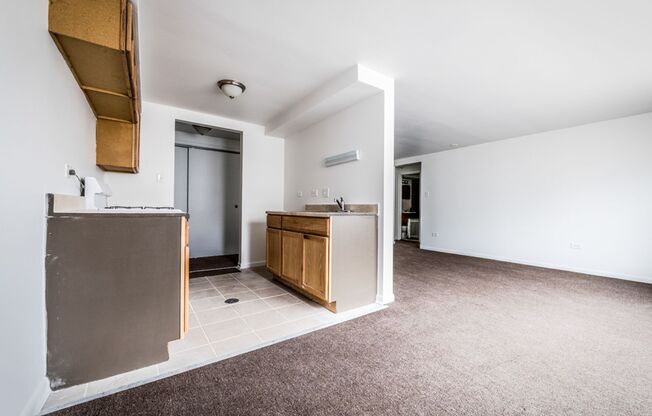 410 E 107th