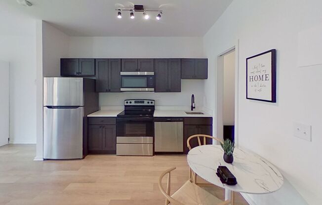 Studio, 1 bath, 414 sqft, $1,490, Unit 501