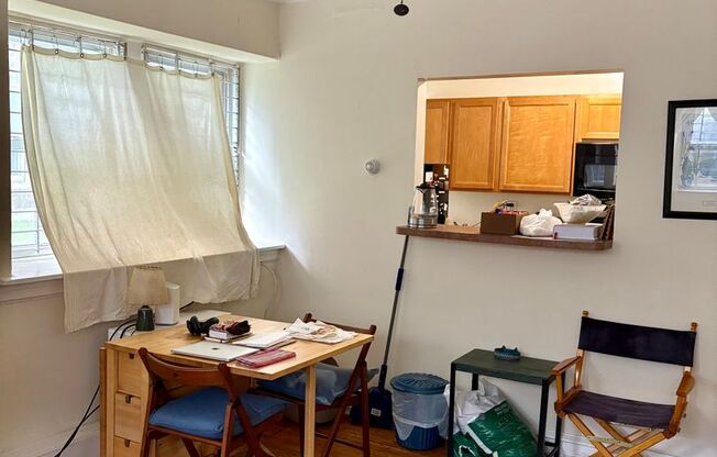 1 bed, 1 bath, 650 sqft, $1,150, Unit 4833-A1