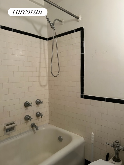 Studio, 1 bath, $2,395, Unit 1401