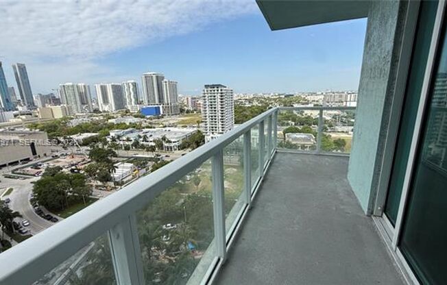 1900 N Bayshore Dr # 1911 (A12009971)
