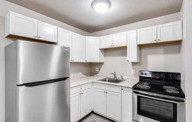 2 beds, 1 bath, 850 sqft, $899, Unit 219-213