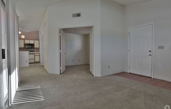 1 bed, 1 bath, 740 sqft, $1,150, Unit 9101