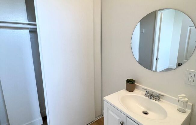1 bed, 1 bath, 520 sqft, $1,825, Unit 200
