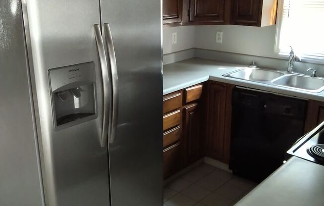 2 Bed, 1 Bath Bungalow