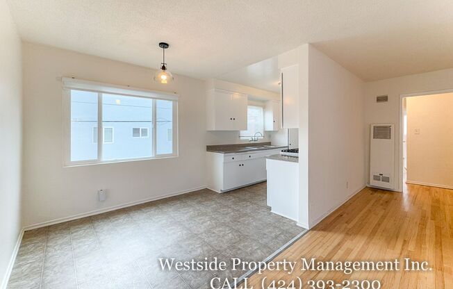 808 6th St.
