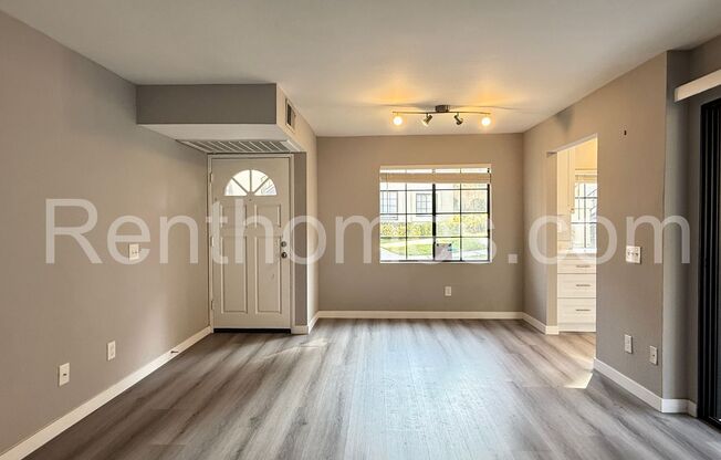 Sabre Springs, 13272 Wimberly Sq #217, Remodeled, LVP Flooring, Quartz Counters, Community Pool and Spa.