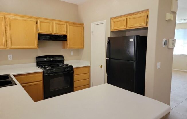 2 beds, 2.5 baths, $1,750