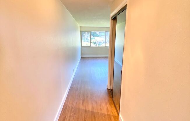 1 bed, 1 bath, 520 sqft, $1,595, Unit 305