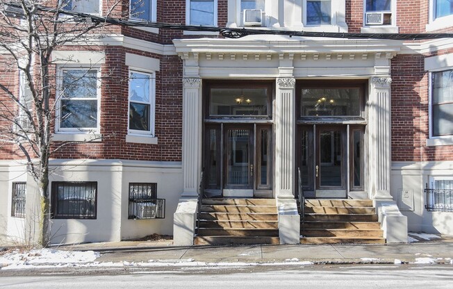96 SAINT PAUL ST