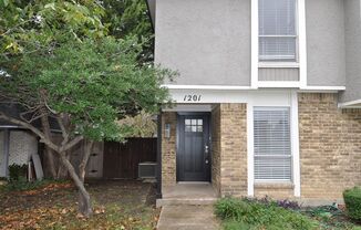 3 beds, 2 baths, $2,100