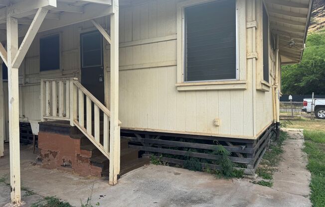 2 beds, 1 bath, $1,700