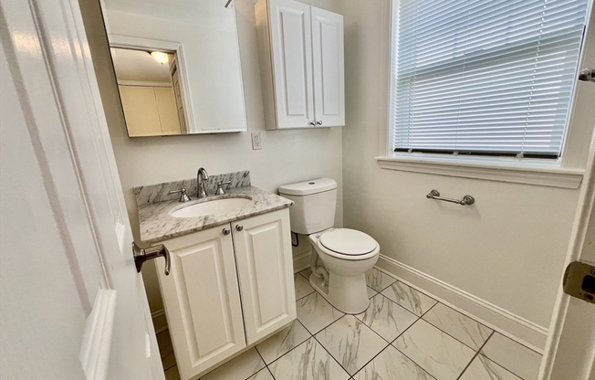 124 THORNTON RD
