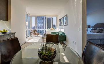 1 bed, 1 bath, 705 sqft, $6,305, Unit 22D