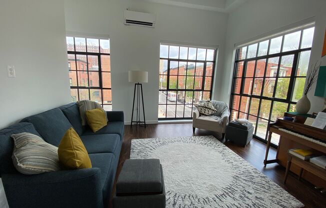 1 bed, 1 bath, 478 sqft, $1,870, Unit 306