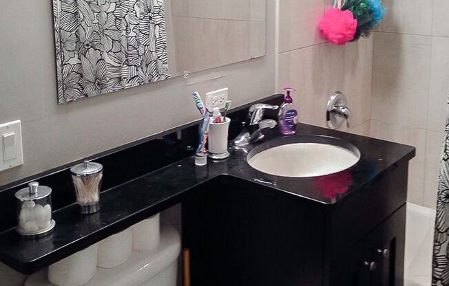 2 beds, 1 bath, 854 sqft, $2,495, Unit 3816S-G