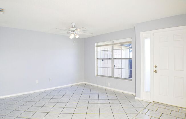 Cozy 3 spacious bedrooms and 1 bathroom in South fort myers