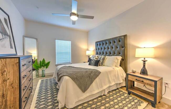 Bedroom with Large Bed at Fountainhead, Jacksonville, FL, 32258