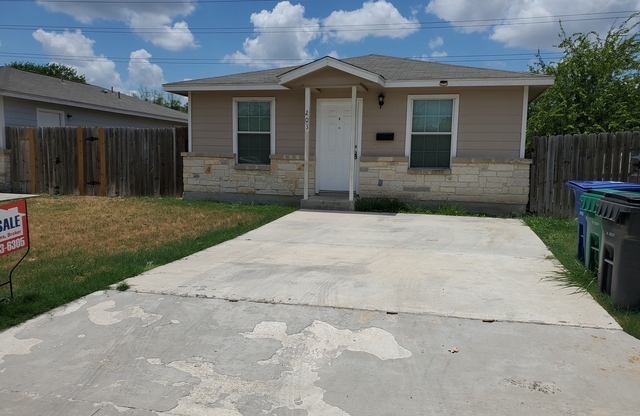 203 CARRANZA ST
