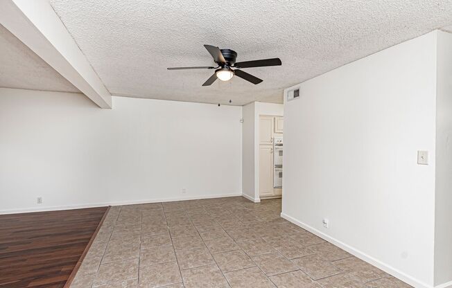 3 Bedroom Townhome Off Millerville and Jones Creek