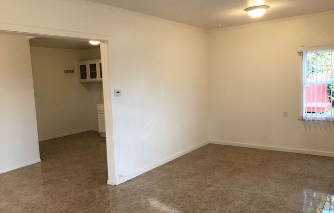 2 beds, 1 bath, $2,850