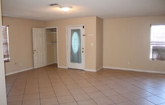 3 beds, 2 baths, $950