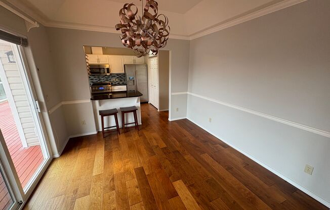 4 beds, 2.5 baths, $3,800