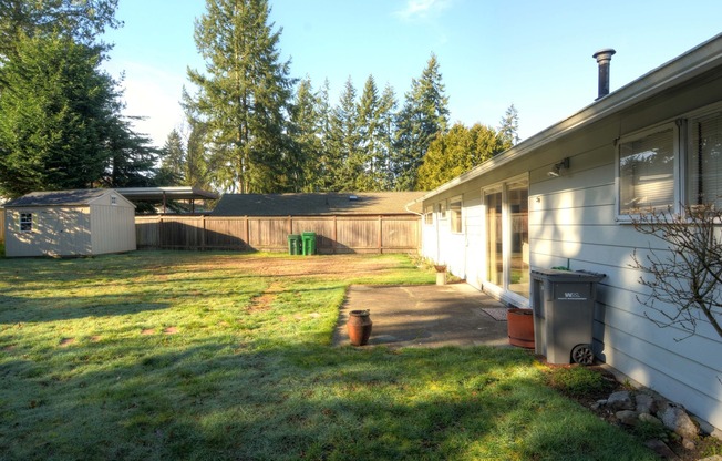 3 beds, 1 bath, $2,695