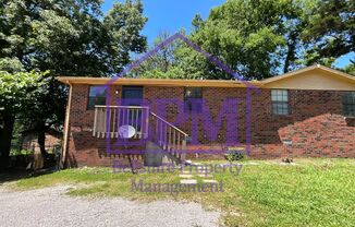 Cozy 2 Bed | 1 Bath Duplex in Hermitage