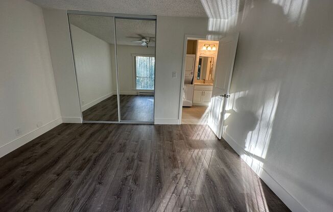 2 beds, 1 bath, 925 sqft, $2,550, Unit 311
