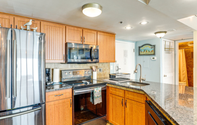 1605 S OCEAN BLVD