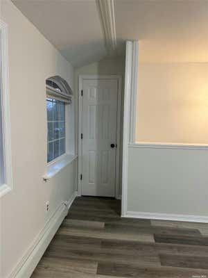 3 beds, 1 bath, $2,900