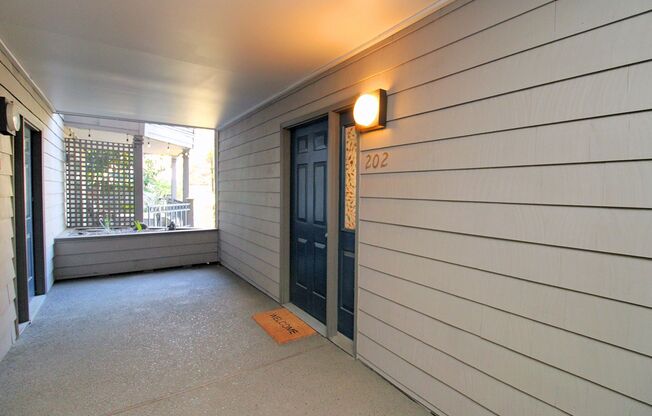 Stunning 2 Bedroom Goose Hollow Condo
