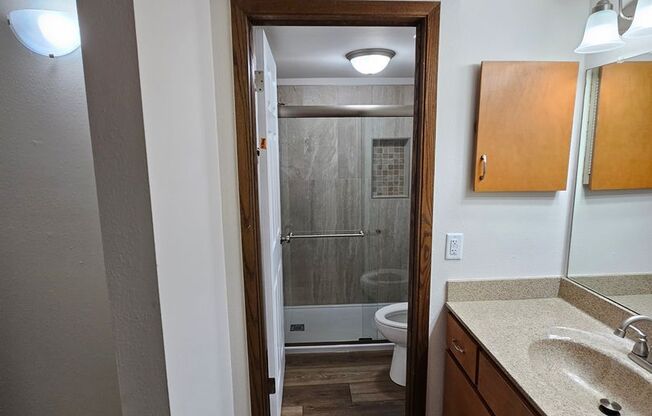 2 beds, 2 baths, 960 sqft, $1,025, Unit 21 - 107