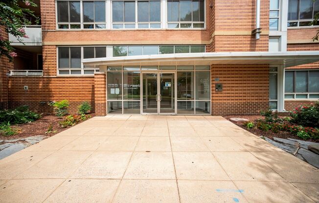 Studio, 1 bath, $1,850, Unit # #N 614